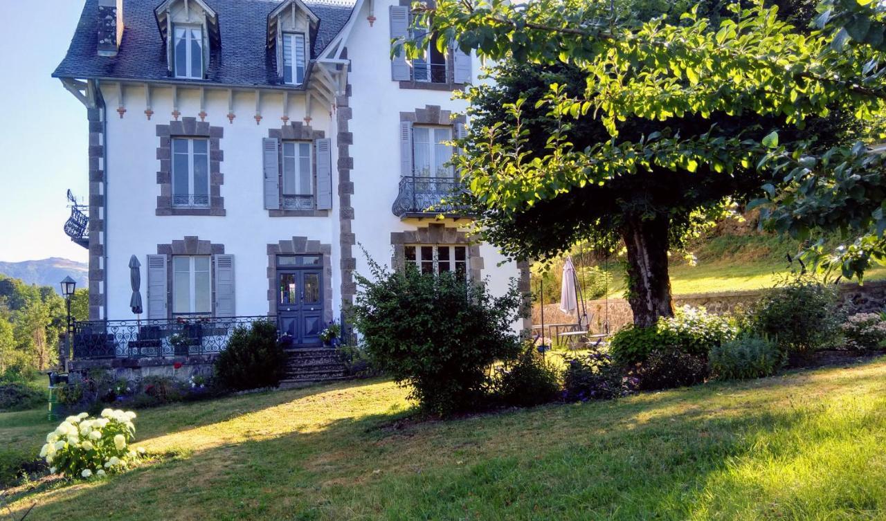 Saint-Cirgues-de-Jordanne La Maison Normande المظهر الخارجي الصورة