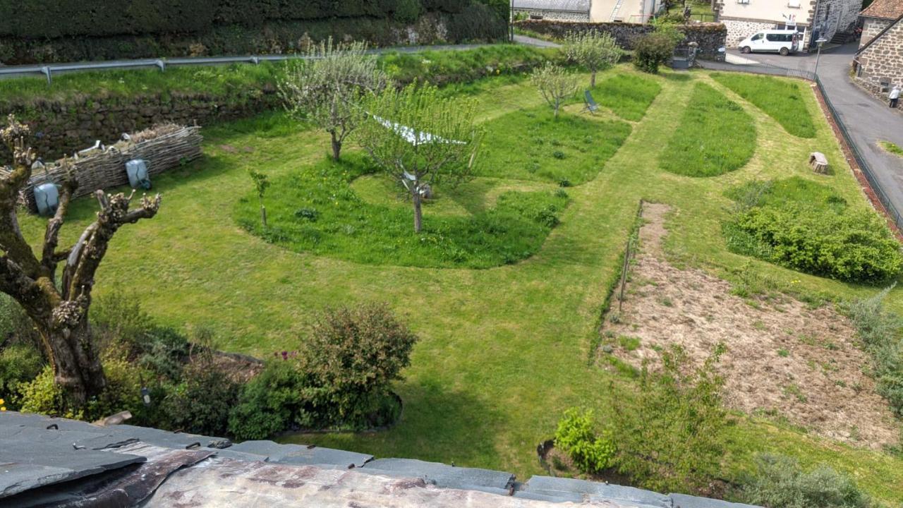Saint-Cirgues-de-Jordanne La Maison Normande المظهر الخارجي الصورة